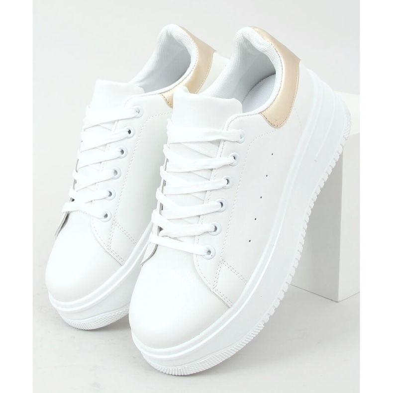 White women's sneakers T0YD8240-5 WHITE / GOLD golden 2