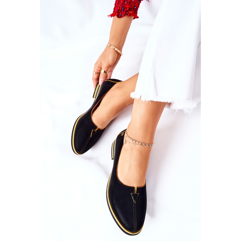 Maciejka Black Leather Shoes 05035-07 yellow 1