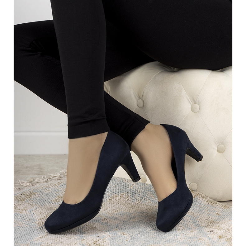 Navy blue pumps on a pin by Eiffel 1