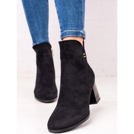 Goodin Black Booties On A Post 1