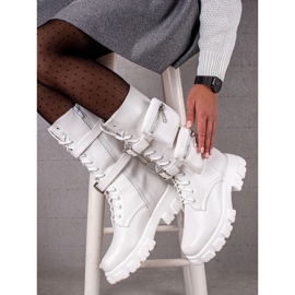 TRENDI Fashion Workers With Pockets white 1