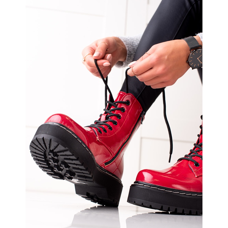 Evento Red Trappers On The Platform 2