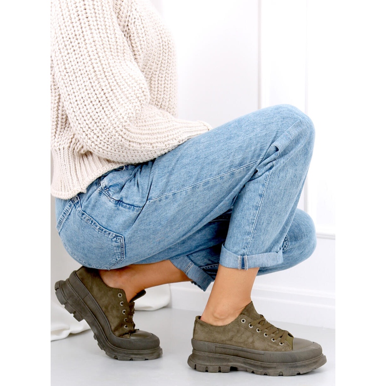 Lily Green high-soled sneakers 1