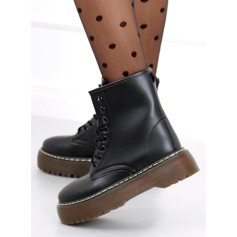 Lace-up boots Jenny Black 2