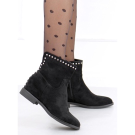 Boots on a hidden wedge Melisa Black 1