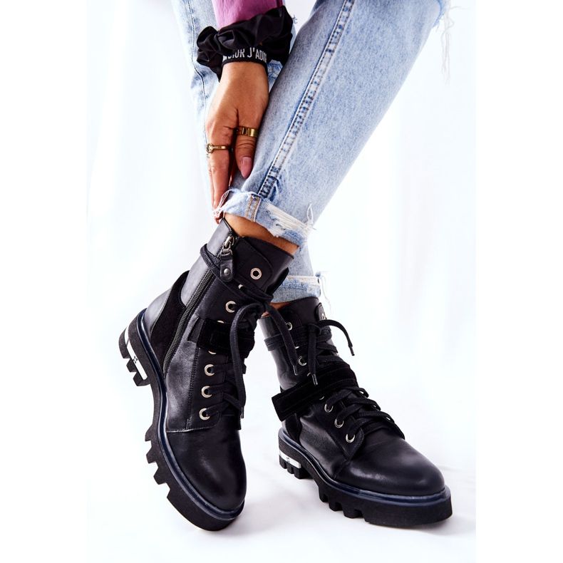 Maciejka Black Leather Workers Boots 05219-01 2