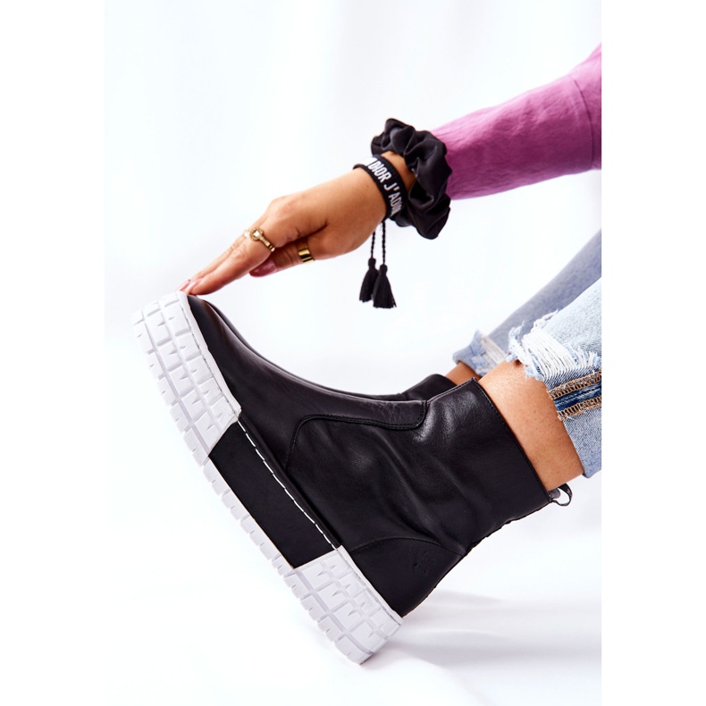 Maciejka Leather Boots On The Platform Black 05216-01 2