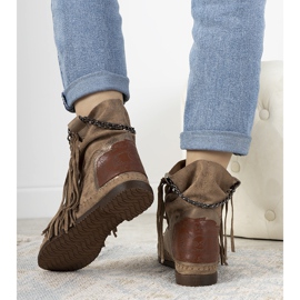 Beige women's boots in the style of boho Maral 1