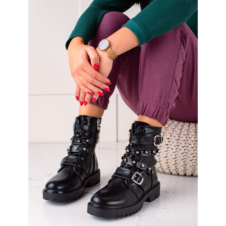 TRENDI Black Workers With Rhinestones 1