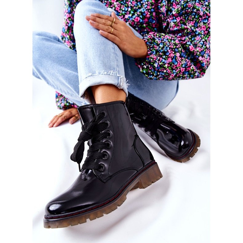 PE1 Lacquered Warm Workers Black Lomess 2