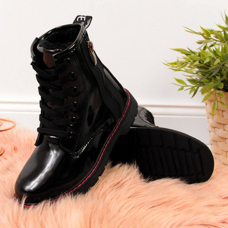 Insulated lacquered boots Jr EVE327A black white 2