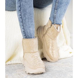 Ladies' Crescent beige snow boots 1