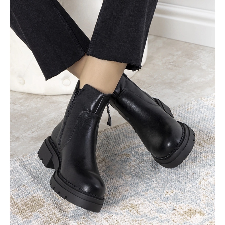 Victorine black women's boots 1