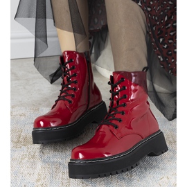 Gladu red lacquered boots 1