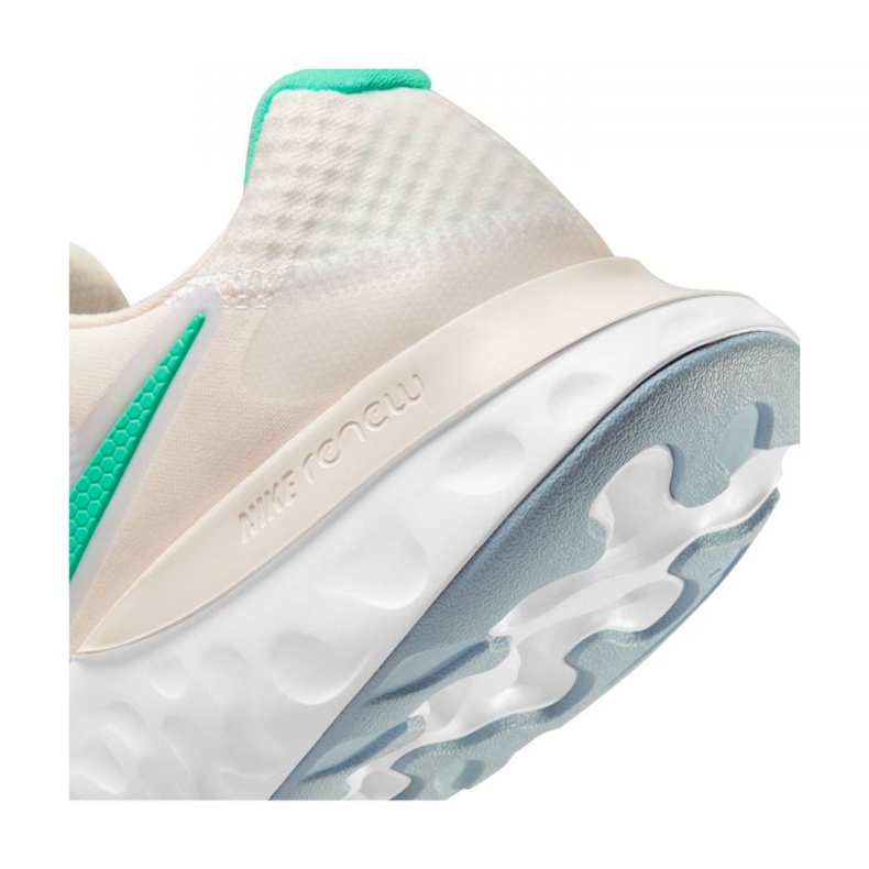 Nike Renew Run 2 W CU3505-106 running shoes multicolored 2