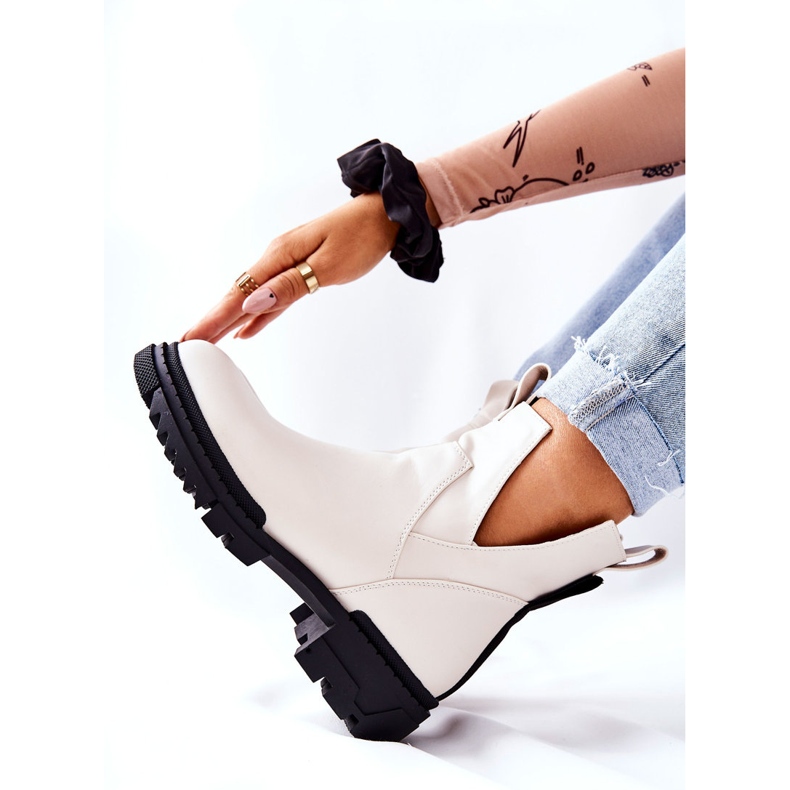 POTOCKI White Corano Boots With A Zip Cut 2