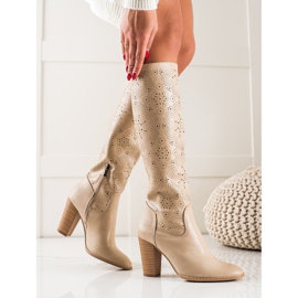TRENDI Stylish openwork boots beige 1
