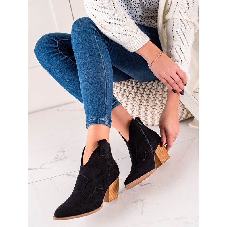 Lucky Shoes Black Suede Cowboy Boots 2