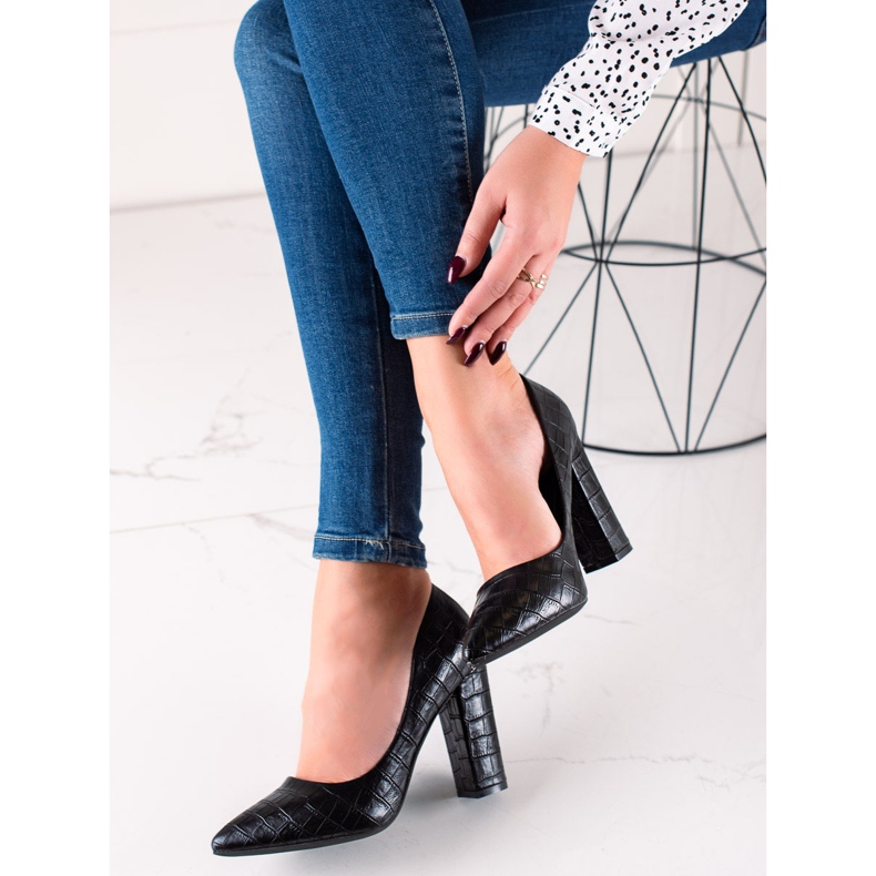 Sweet Shoes Black Pumps With Eco Leather 1