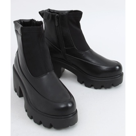 Black Boots on thick soles CH19208 Black 1
