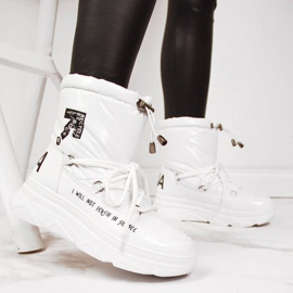 Snow boots on the Vinceza W JAN48B platform white 1