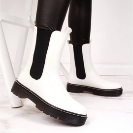 Warm Chelsea boots S. Barski W OLI130B white 1