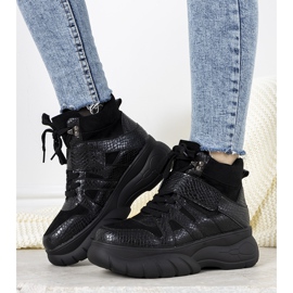 Black winter sneakers with the Ninette animal theme 2 Black winter sneakers with the Ninette animal theme 2