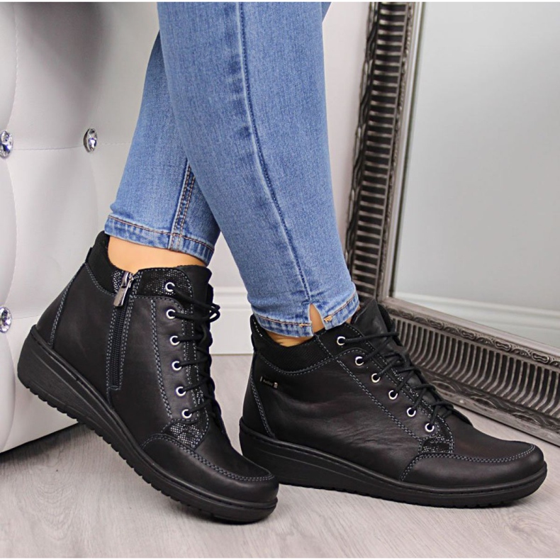 Black leather boots with a wedge heel Helios W H524B 1