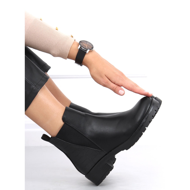 Ingrid Black women's Chelsea boots 2
