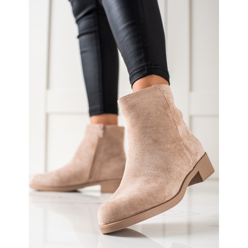 Mannika Classic suede boots beige 2