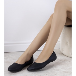 Black eco-suede ballerinas from Silma 2
