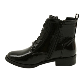 M.Daszyński Lacquered lacquered workers SA62-90 black 2