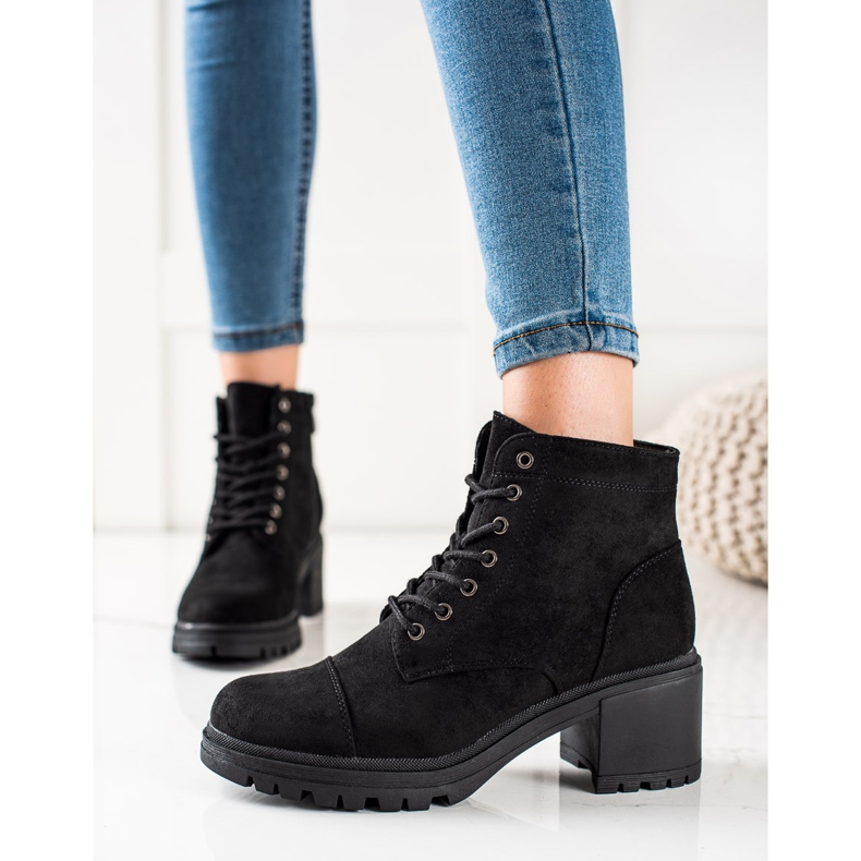 TRENDI Comfortable Lace Up Boots black 2
