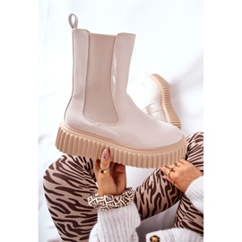 High Lacquered Boots On Beige Sereia Platform 1