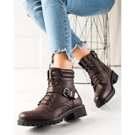 Anesia Paris Brown Workers With A Buckle 1