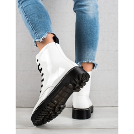 Vinceza Stylish, warm Trappers white 1