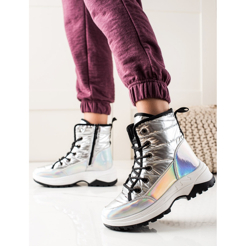 TRENDI Snow boots with holo effect silver 2