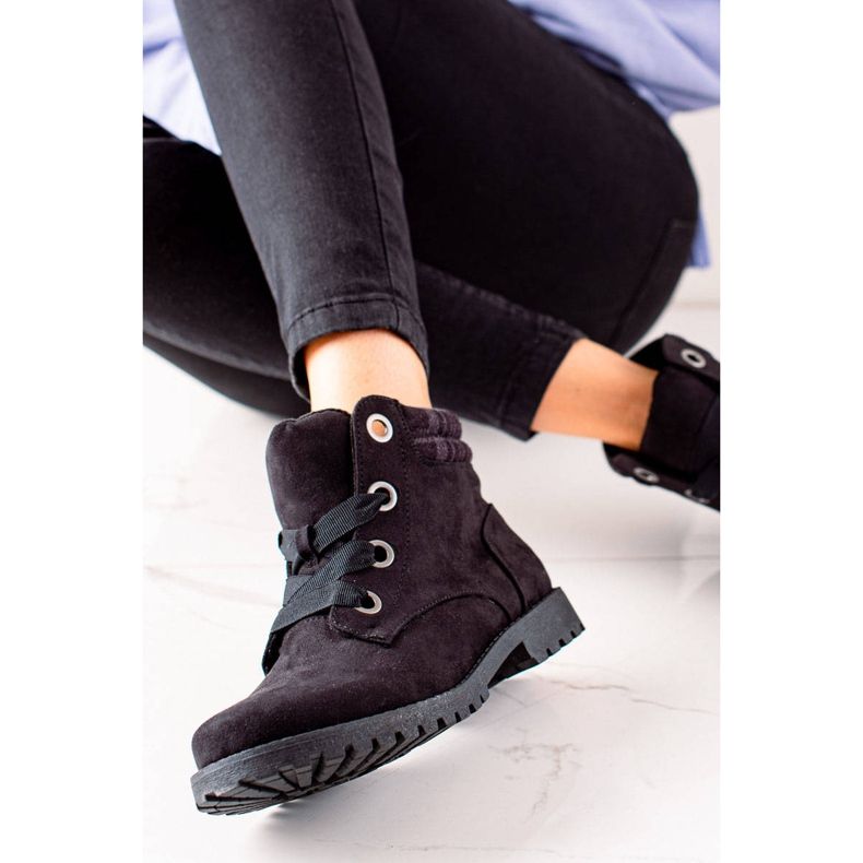 TRENDI Suede Traper Boots black 1