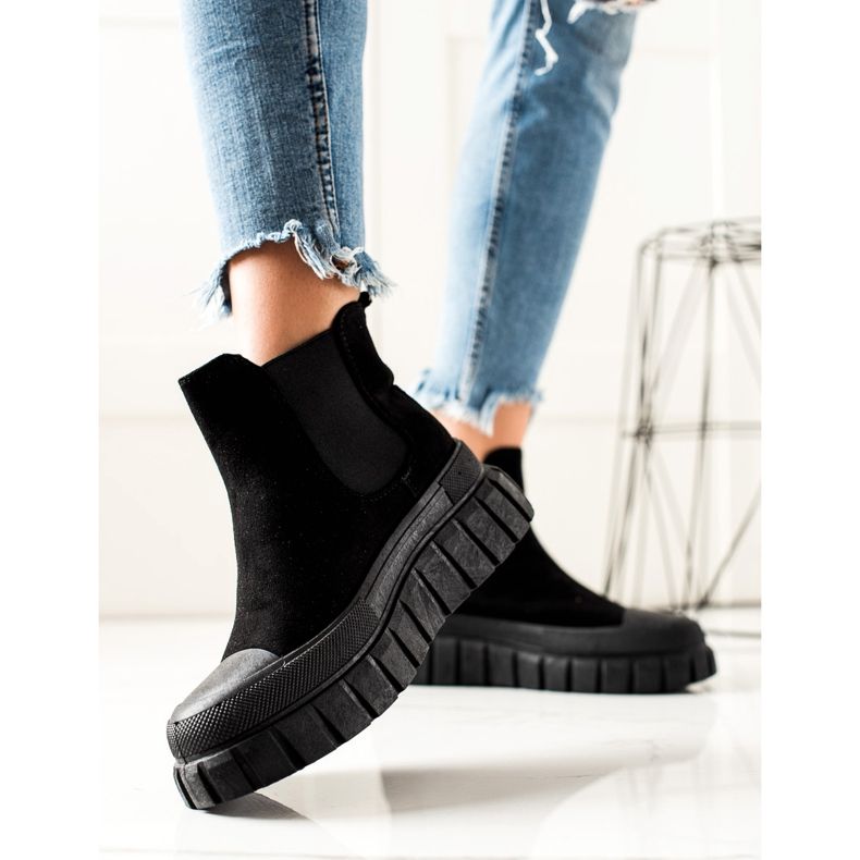 TRENDI Stylish Chelsea Boots On The Platform black 1