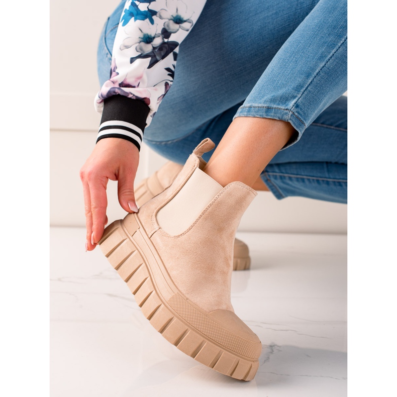 TRENDI Stylish Chelsea Boots On The Platform beige 1
