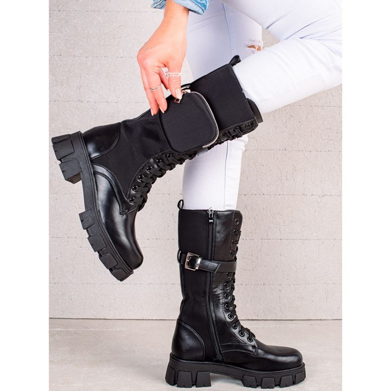 TRENDI High Black Boots With A Pocket 1