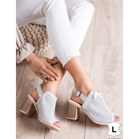 Glowing Sandals Made of VINCEZA Leather silver 1