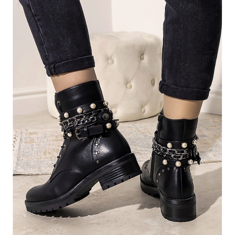Black insulated boots with Mildred chains 1