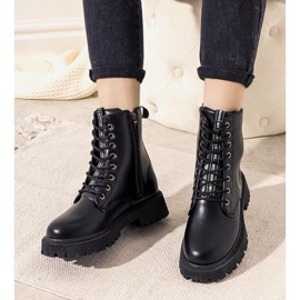 Black women's insulated boots Cynthia 1