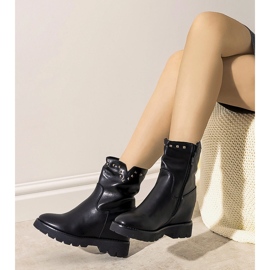 Black women's boots on the Carmen wedge 1