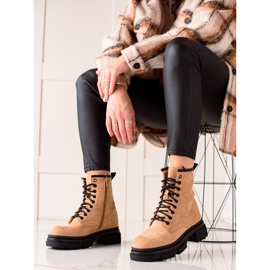 Super Me Suede Beige Trappers 2