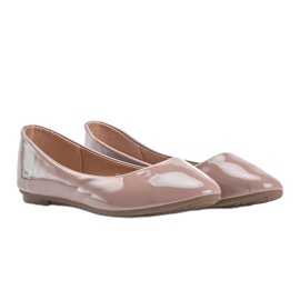 Diamantique Lacquered ballerinas beige 1