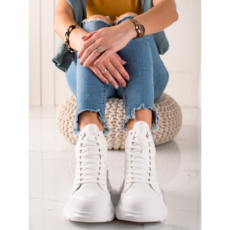 Seastar Sneakers On The Platform white 1