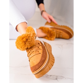 TRENDI Snow Boots On The Platform With Fur beige brown 1