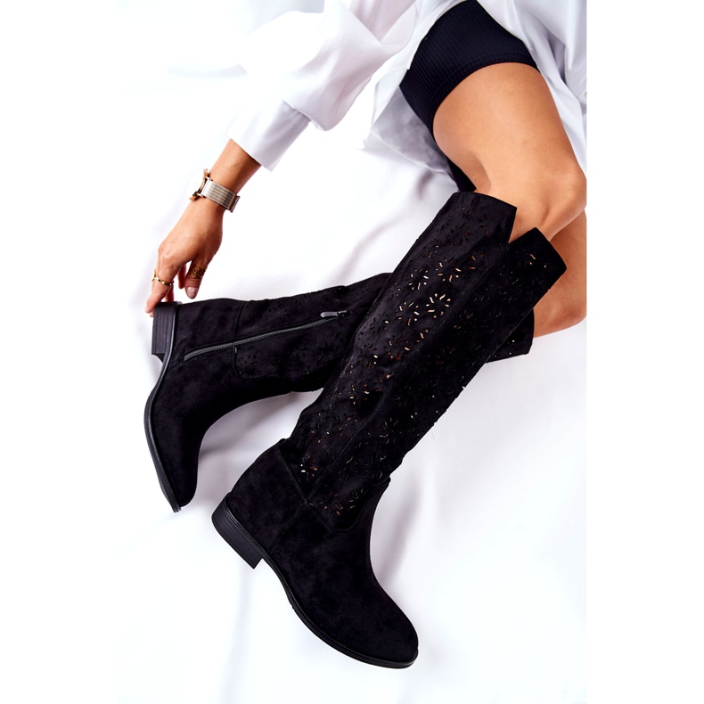 PG1 Openwork boots on a hidden black wedge Lara red 4